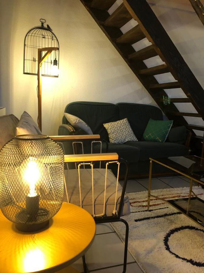 Gite A La Ferme Chaleureux Avec Cheminee Preveranges Exterior photo